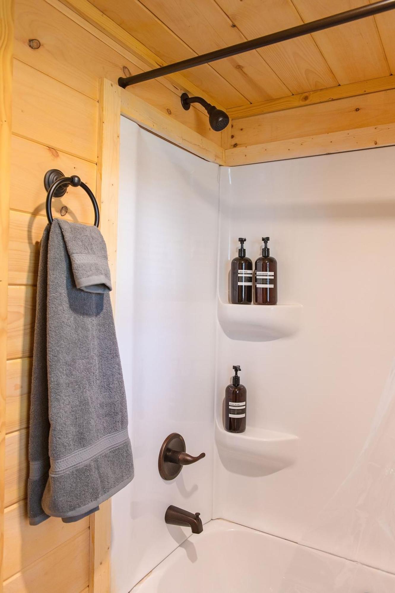 Lena Cabin Wooded Tiny Cabin - Hot Tub Chattanooga Exterior photo