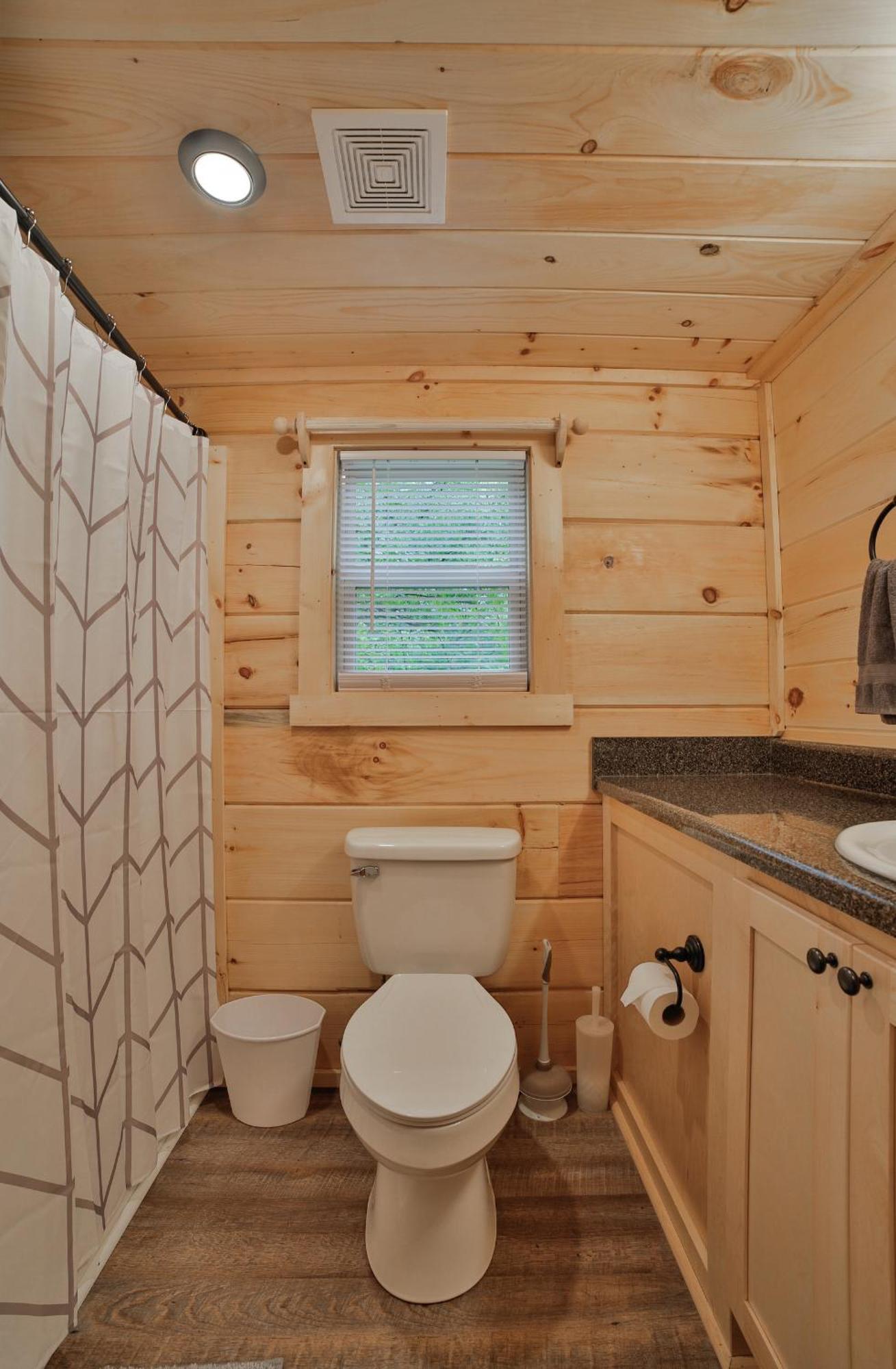 Lena Cabin Wooded Tiny Cabin - Hot Tub Chattanooga Exterior photo
