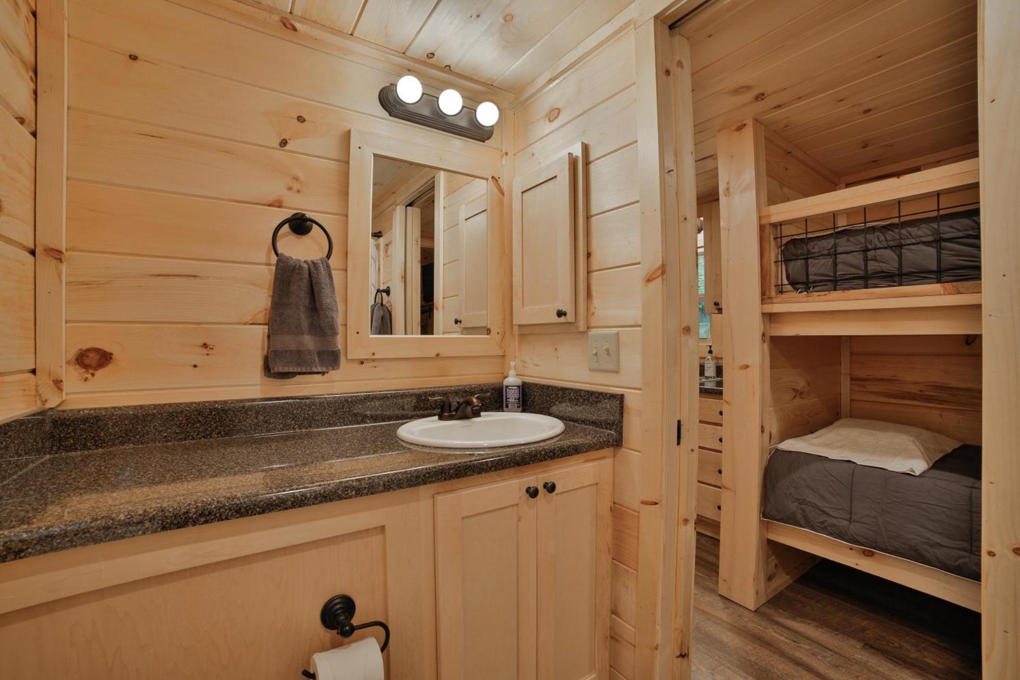Lena Cabin Wooded Tiny Cabin - Hot Tub Chattanooga Exterior photo
