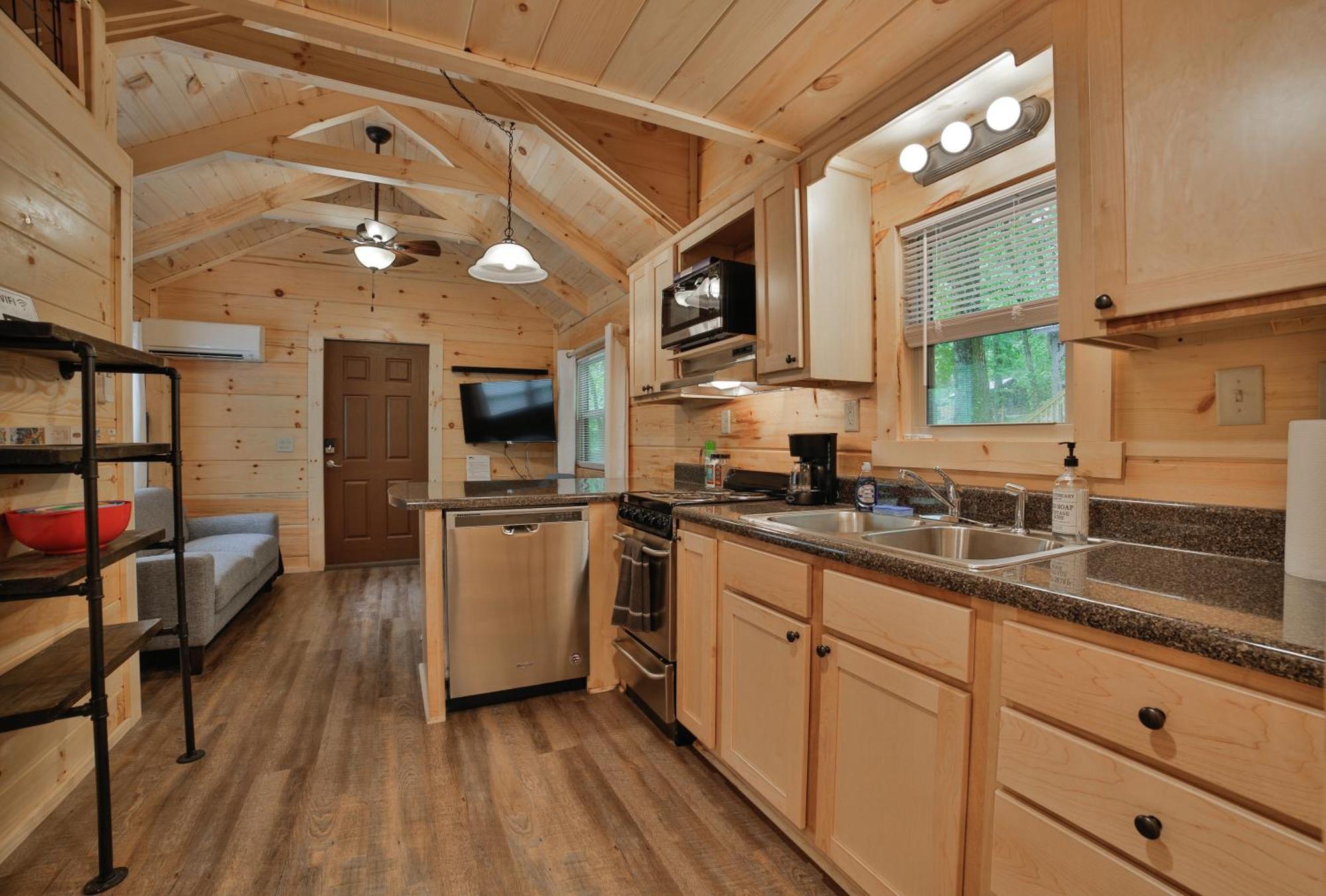 Lena Cabin Wooded Tiny Cabin - Hot Tub Chattanooga Exterior photo